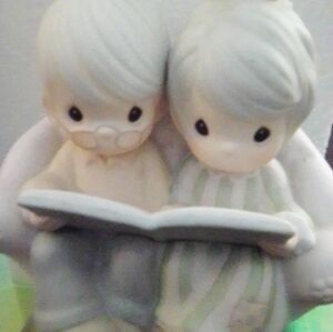 Precious Moments Wedding Memories. Pre loved